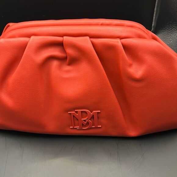 Badgley Mischka Wrapped Frame Clutch Purse Red Vegan Leather Attachable Strap - Picture 1 of 16
